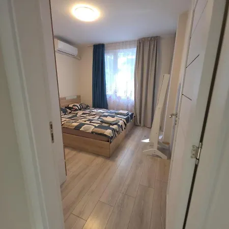 Three-room In The Center Of Βάρνα